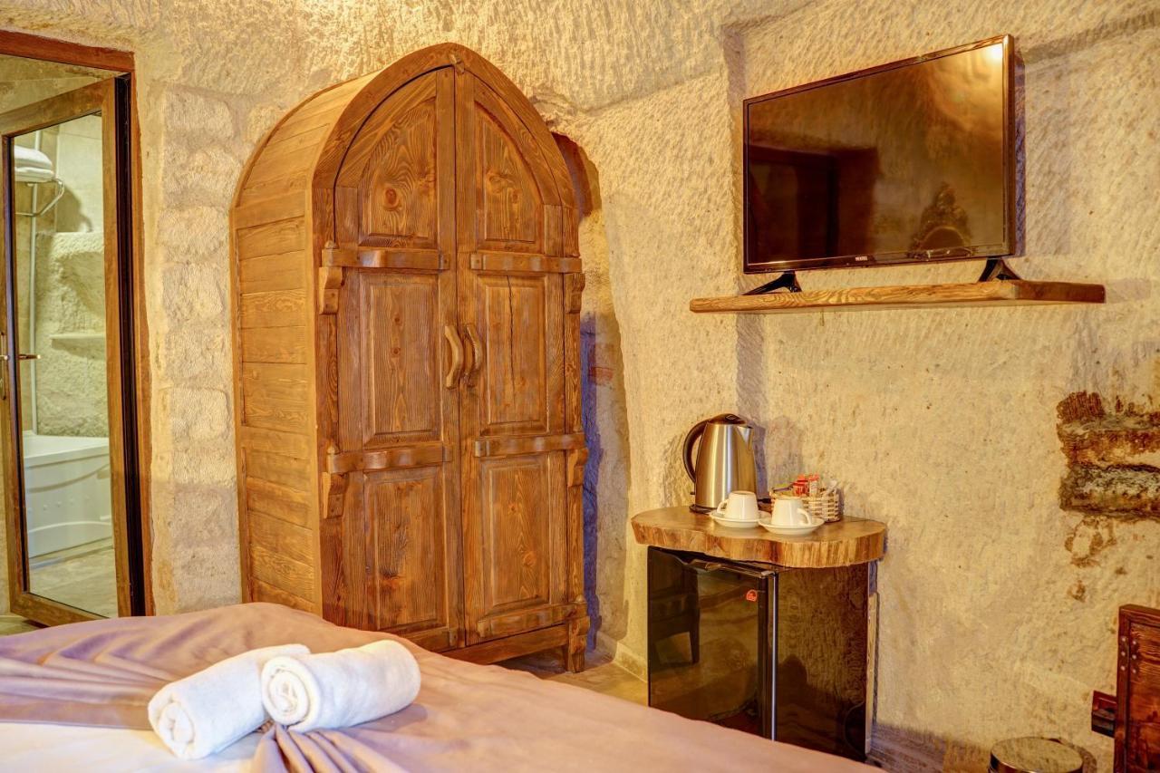 Efendi Cave Hotel Ürgüp Bagian luar foto
